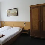 Hotel Lux 3*